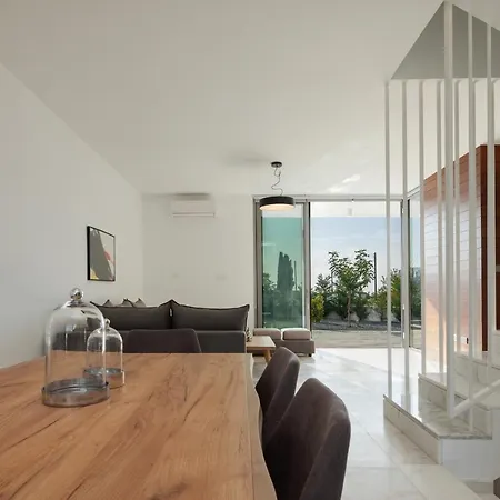 Kinyras 1 1 Villa Emba